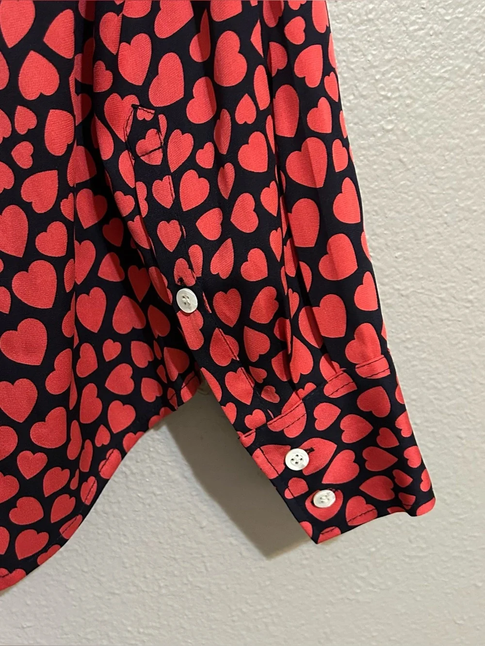 J. Crew Heart Print Silk Blend Long Sleeve Button Down Blouse Women’s Size XS 2